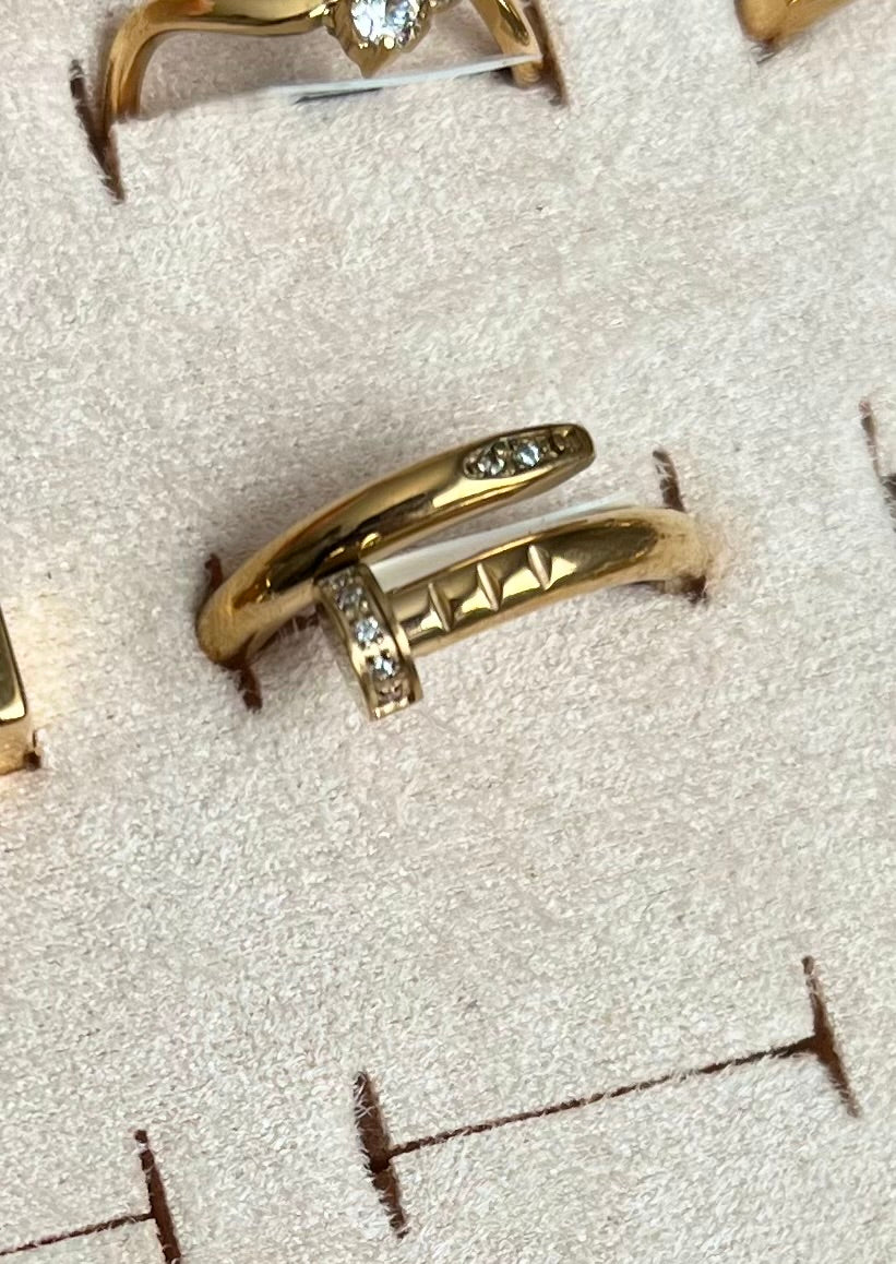 Taryn Ring