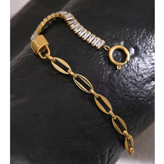 NEW! Sheila Bracelet